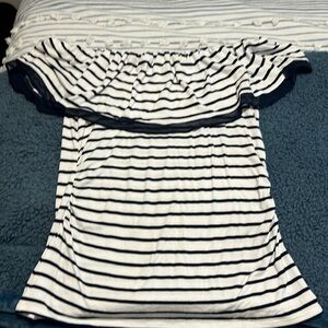 White House Black Market top size s